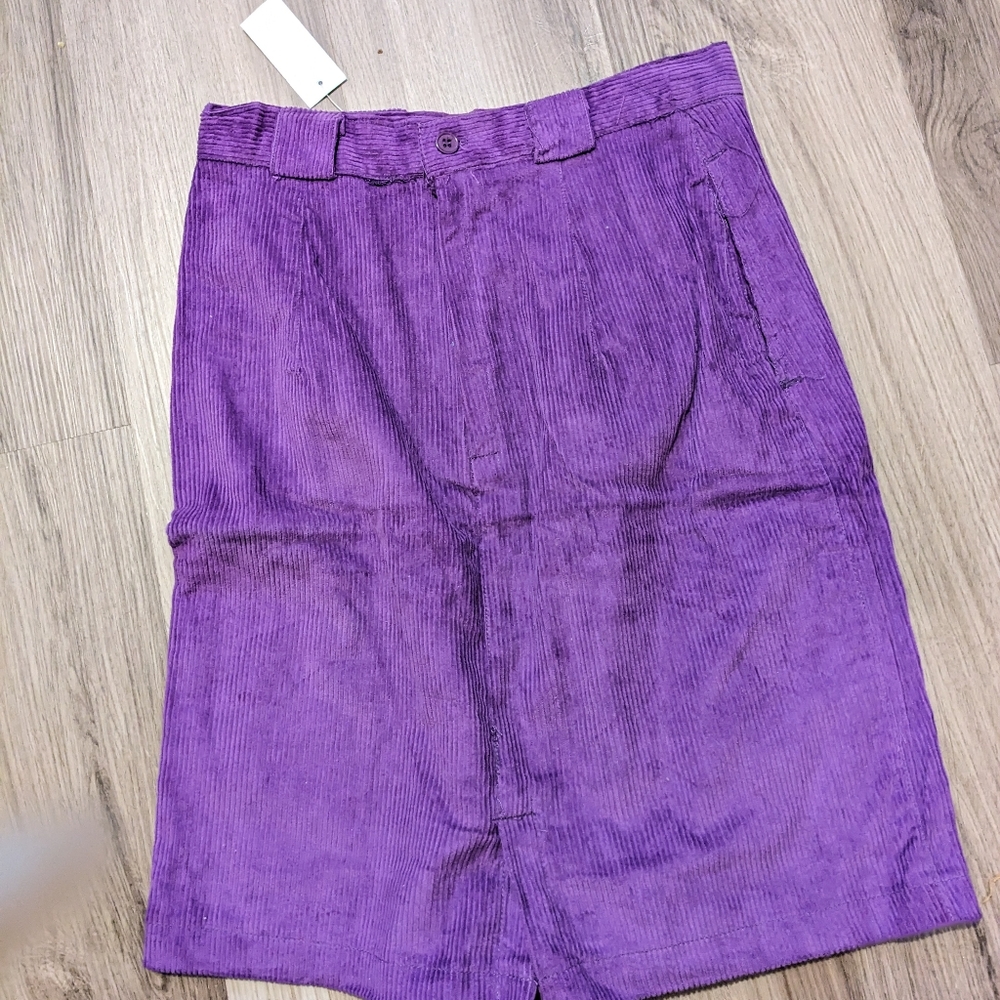 Corduroy skirt, misses size 11/12 mid length purple 🟣